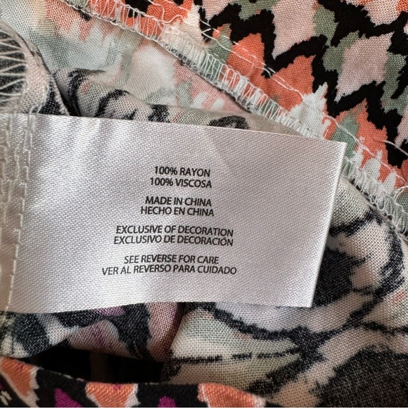 Wildfox Geo Print Pull-On Shorts Front Patch Pockets Orange Multi L - Picture 11 of 13